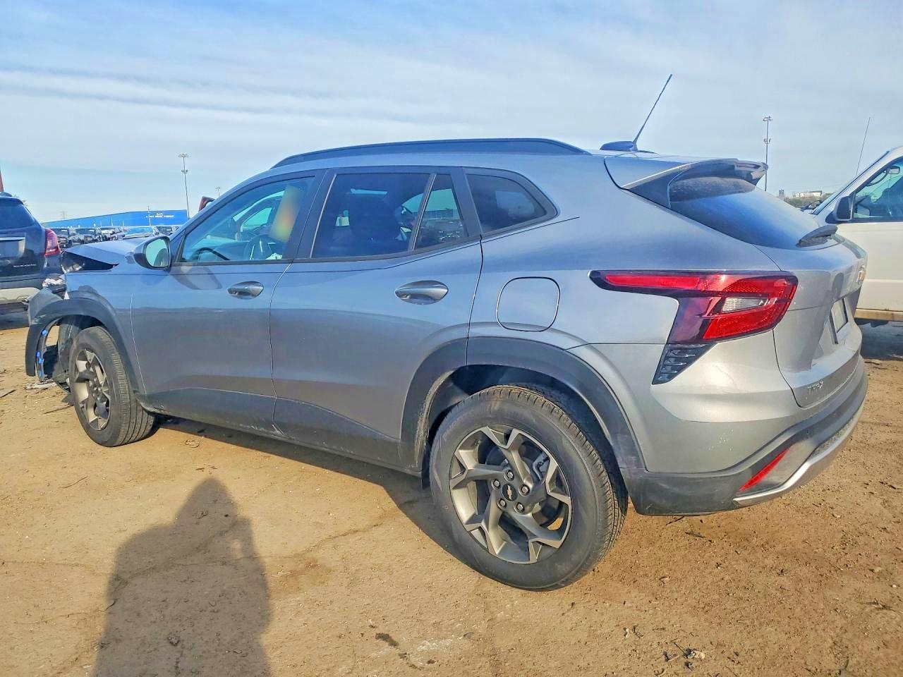 2025 Chevrolet Trax 1Lt - Фото 2