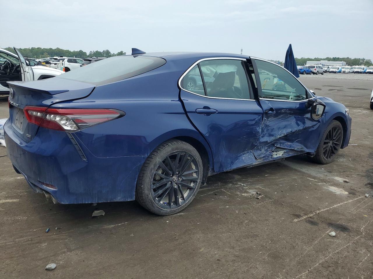 2024 Toyota Camry Xse - Фото 3