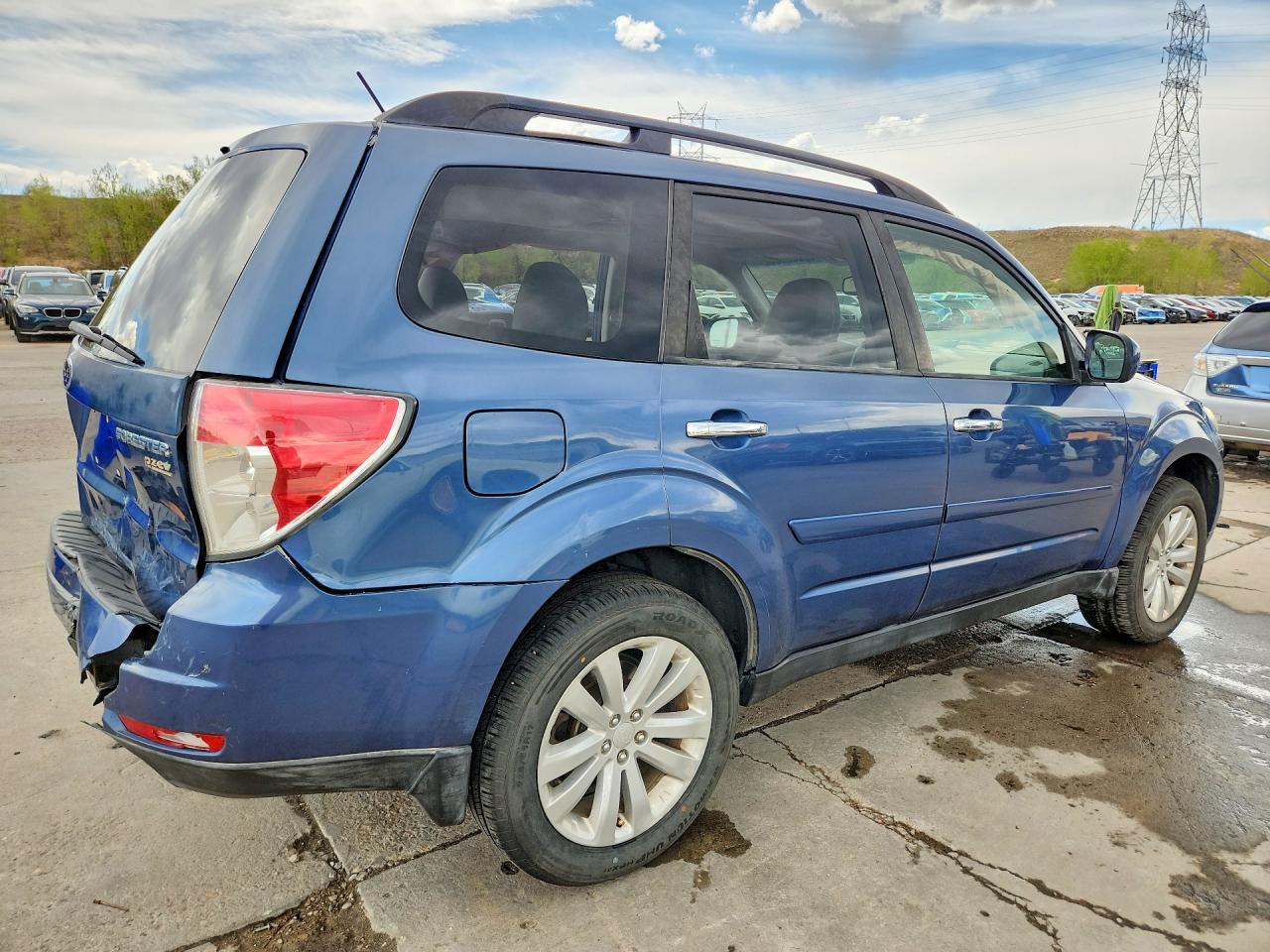2013 Subaru Forester Limited - Image 3