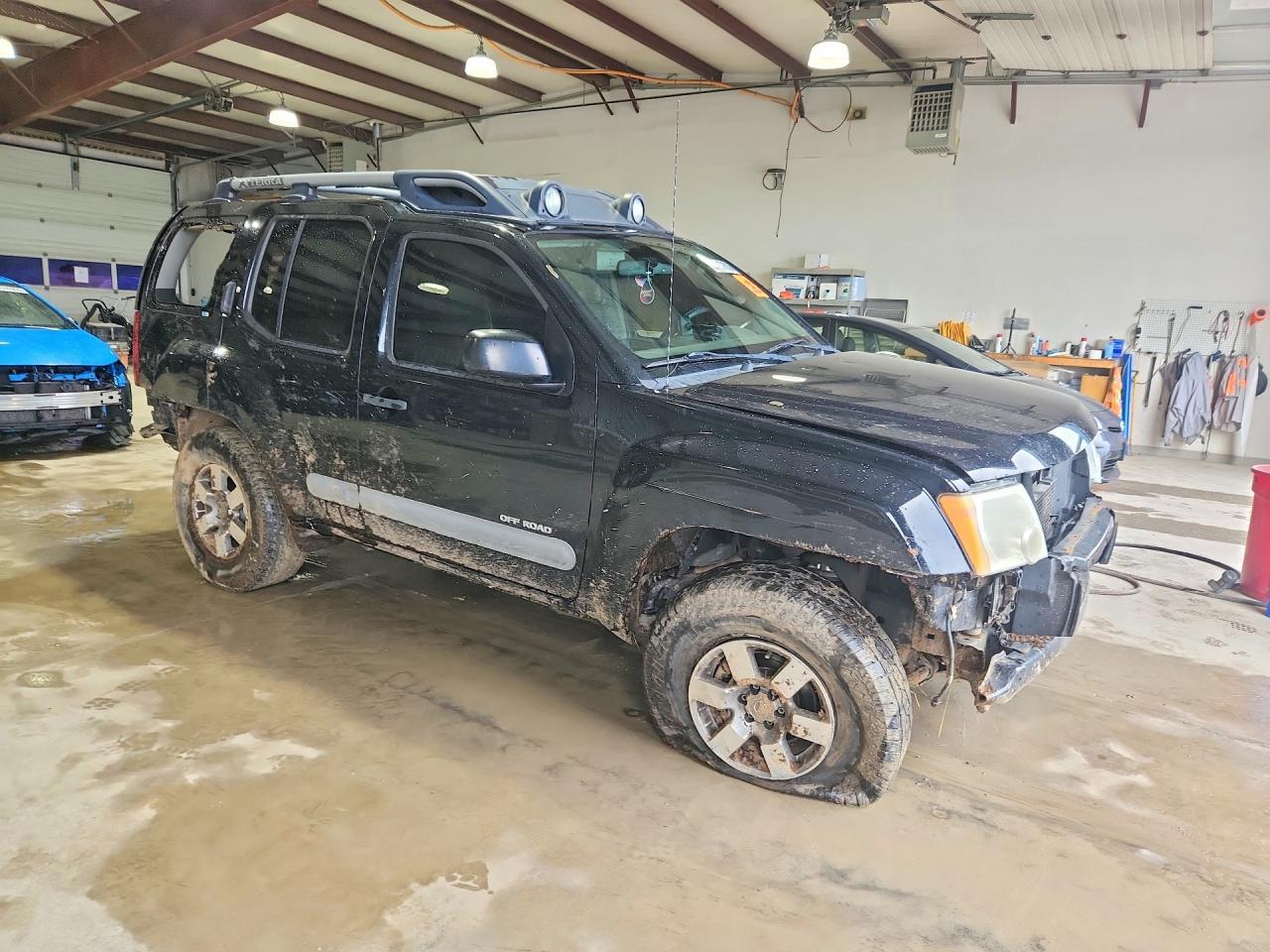 2010 Nissan Xterra X - Image 4