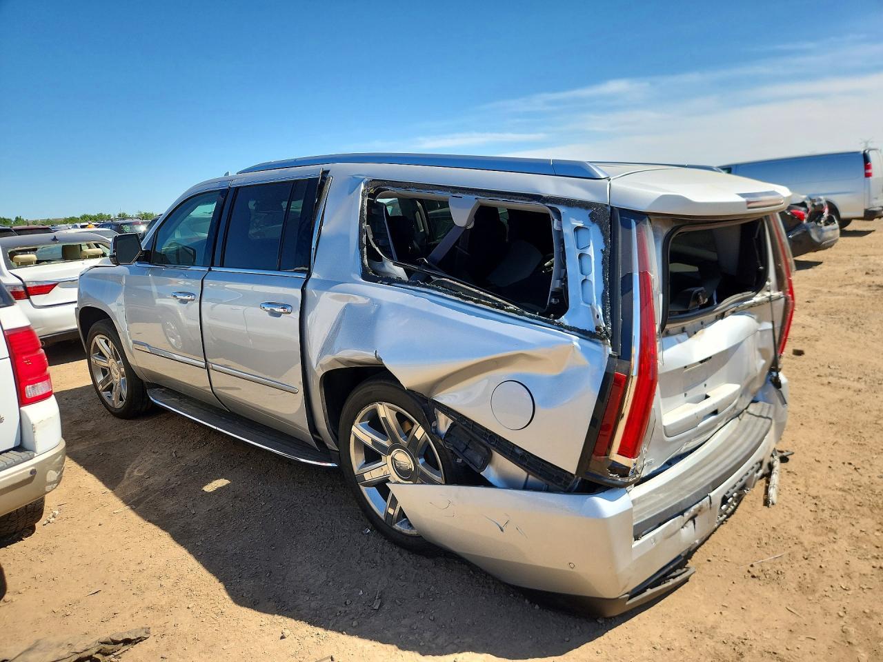 2019 Cadillac Escalade Esv Luxury - Фото 2