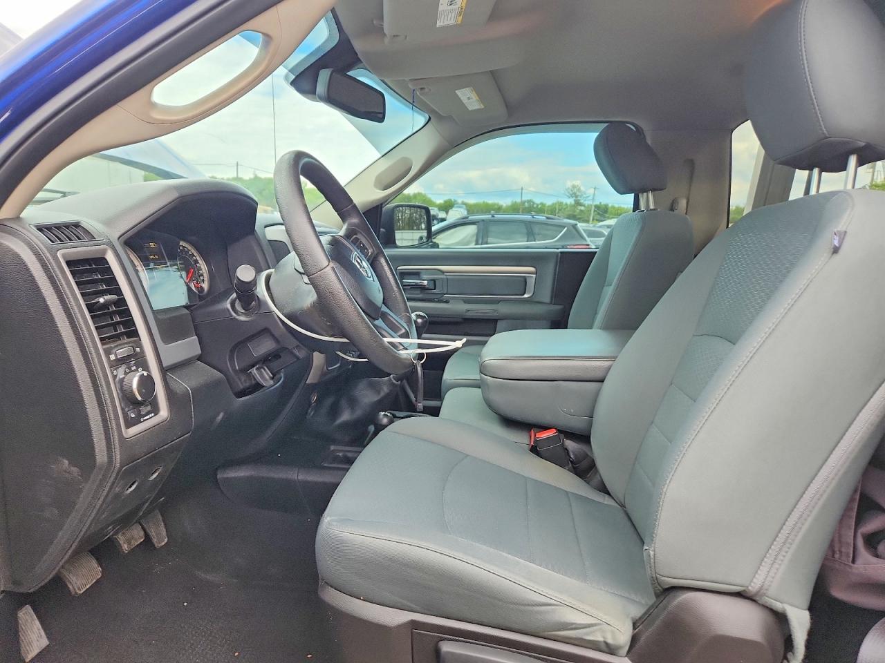 2016 Ram 2500 St - Image 7