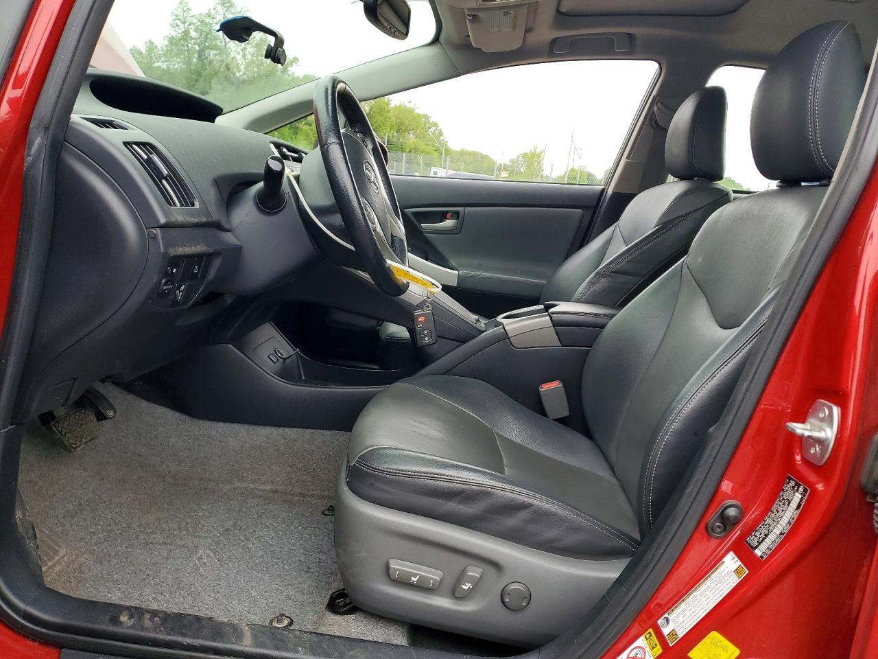 2014 Toyota Prius Four - Фото 7