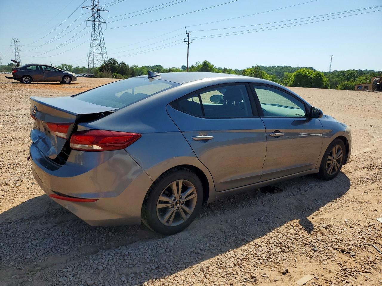 2018 Hyundai Elantra Sel - Фото 3