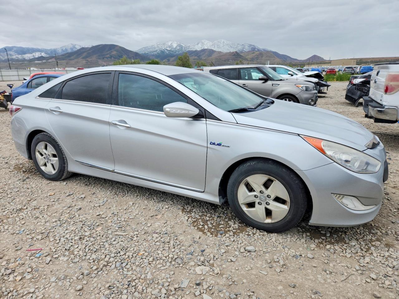 2012 Hyundai Sonata Hybrid - Фото 4
