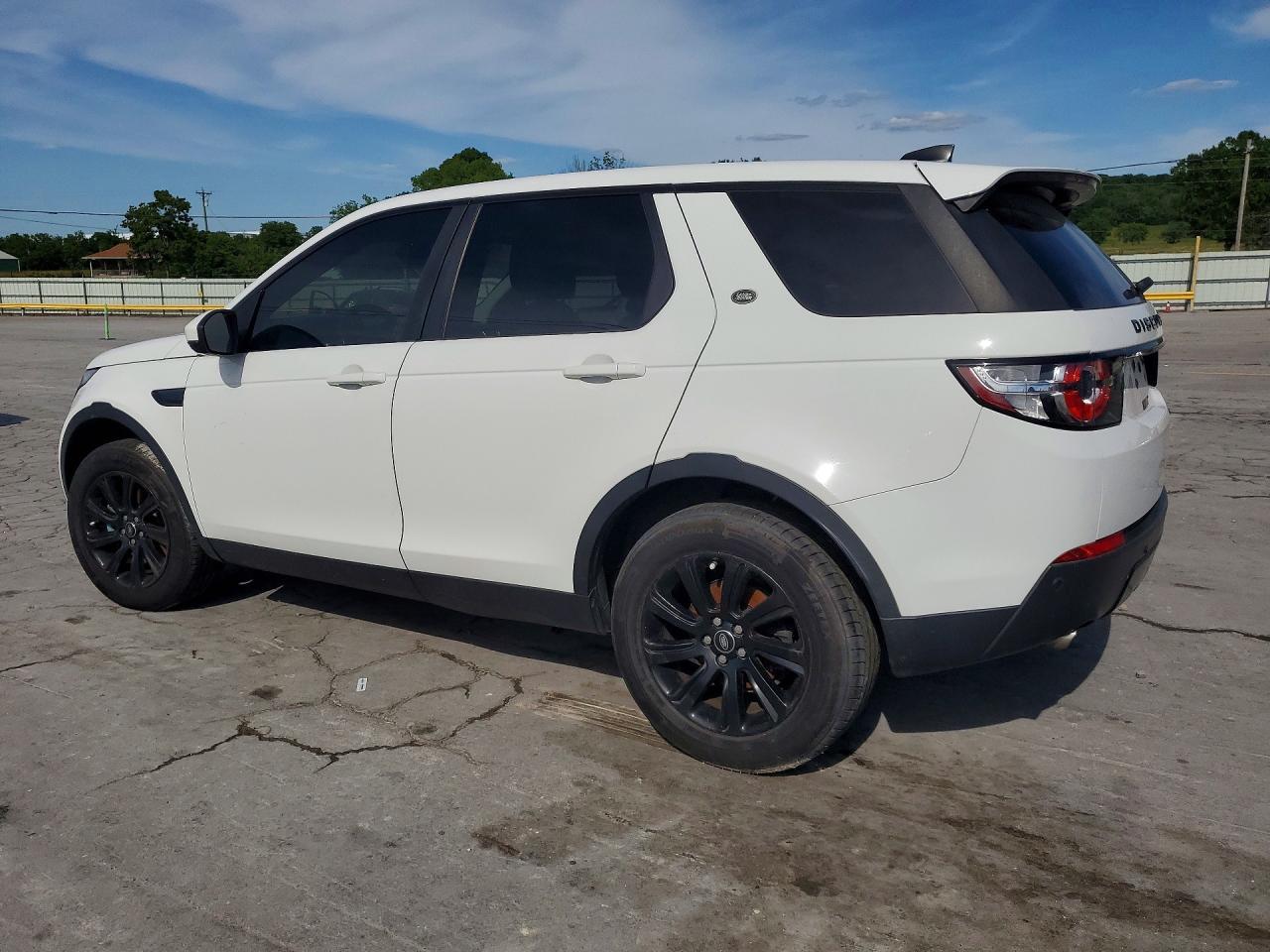 2017 Land Rover Discovery Sport Se - Фото 2