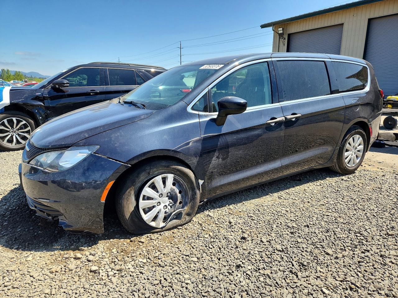 2019 Chrysler Pacifica L