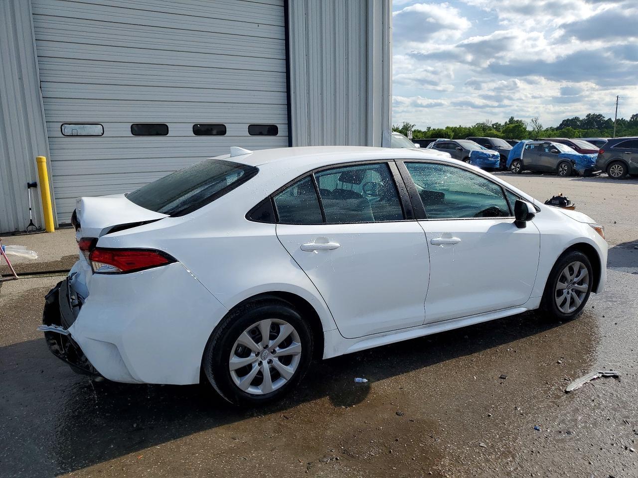 2026 Toyota Corolla Le - Image 3
