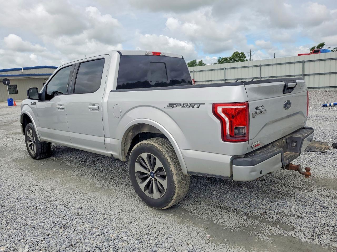 2016 Ford F150 Supercrew - Image 2