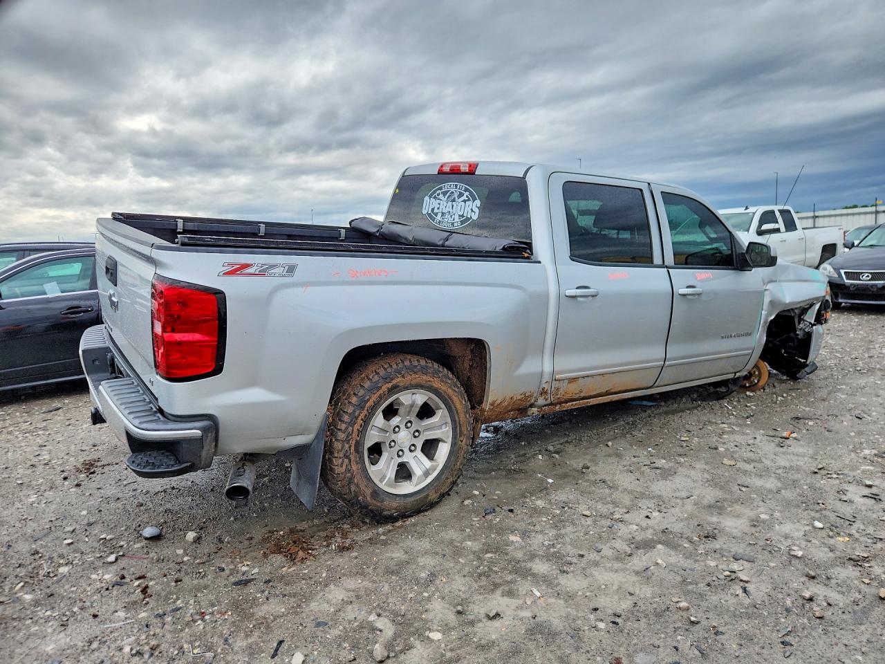 2016 Chevrolet Silverado K1500 Lt - Image 3