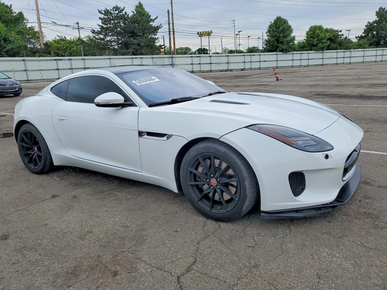2018 Jaguar F-Type - Фото 4