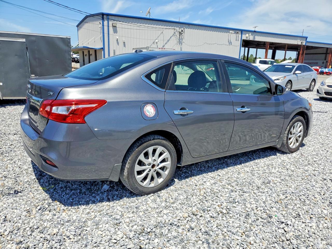 2019 Nissan Sentra Sv - Фото 3