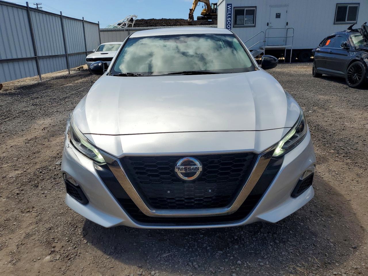 2020 Nissan Altima Sr - Image 5