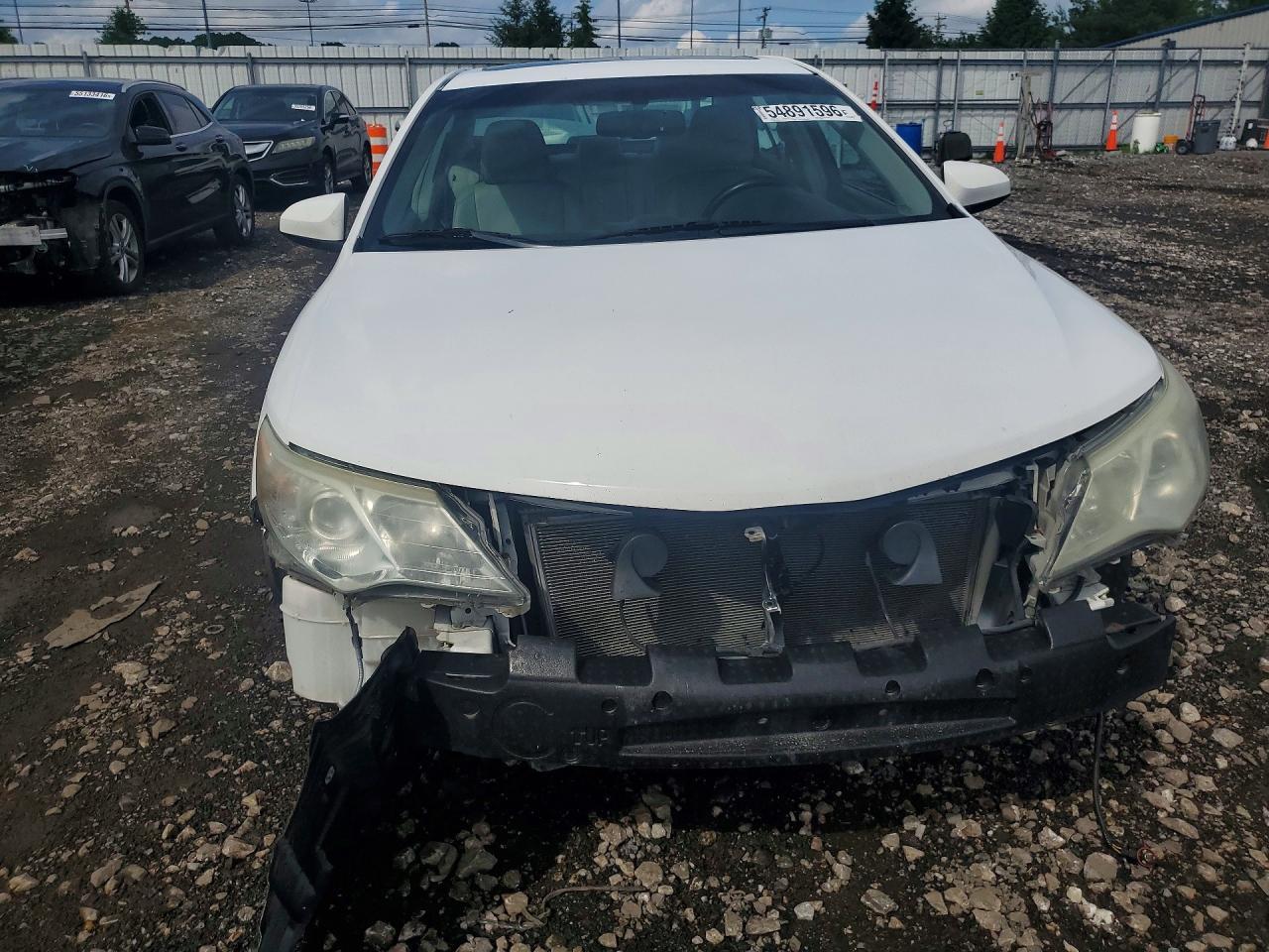 2014 Toyota Camry Xle V6 - Image 5