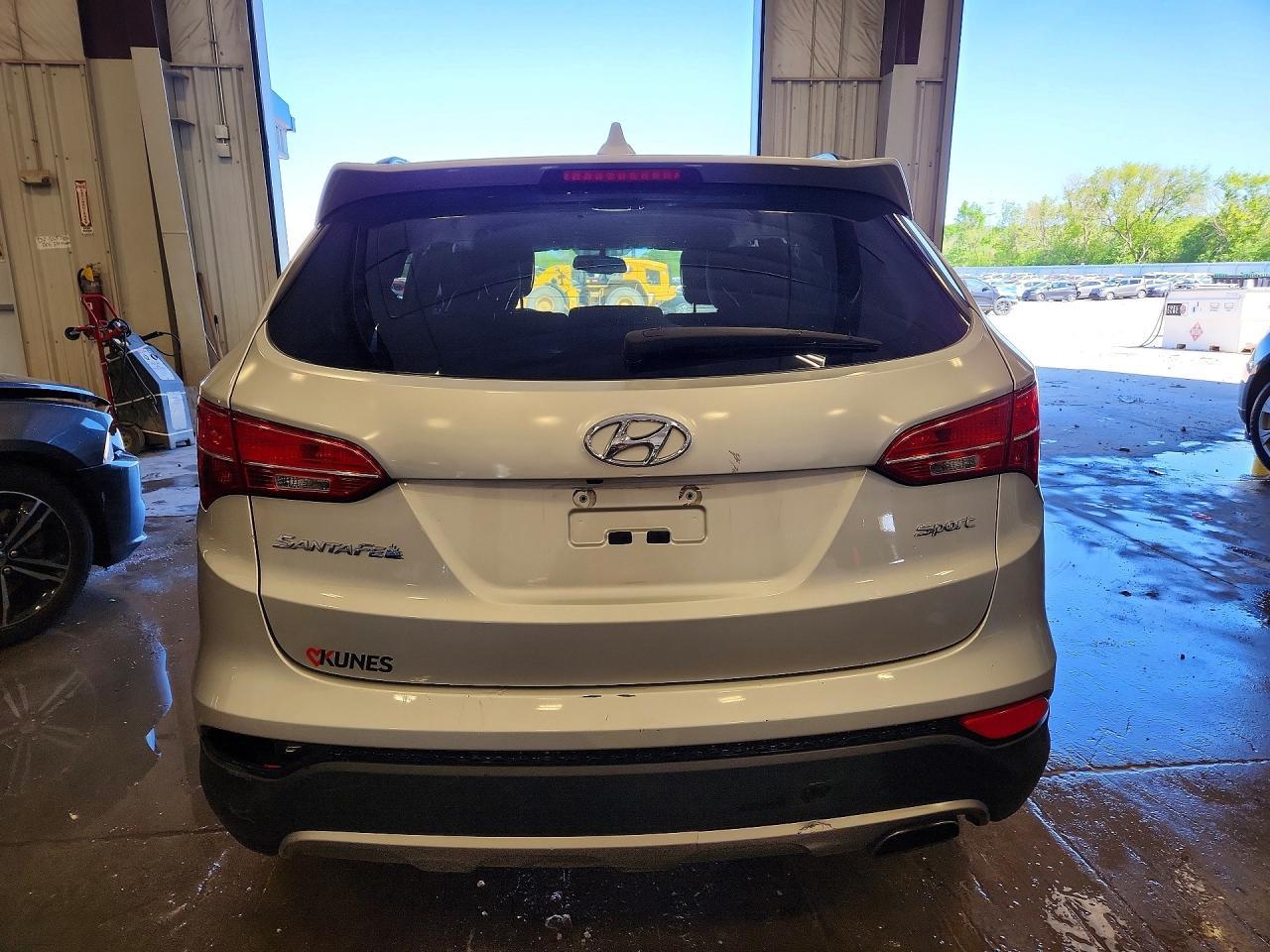 2014 Hyundai Santa Fe Sport 2.4L - Фото 6
