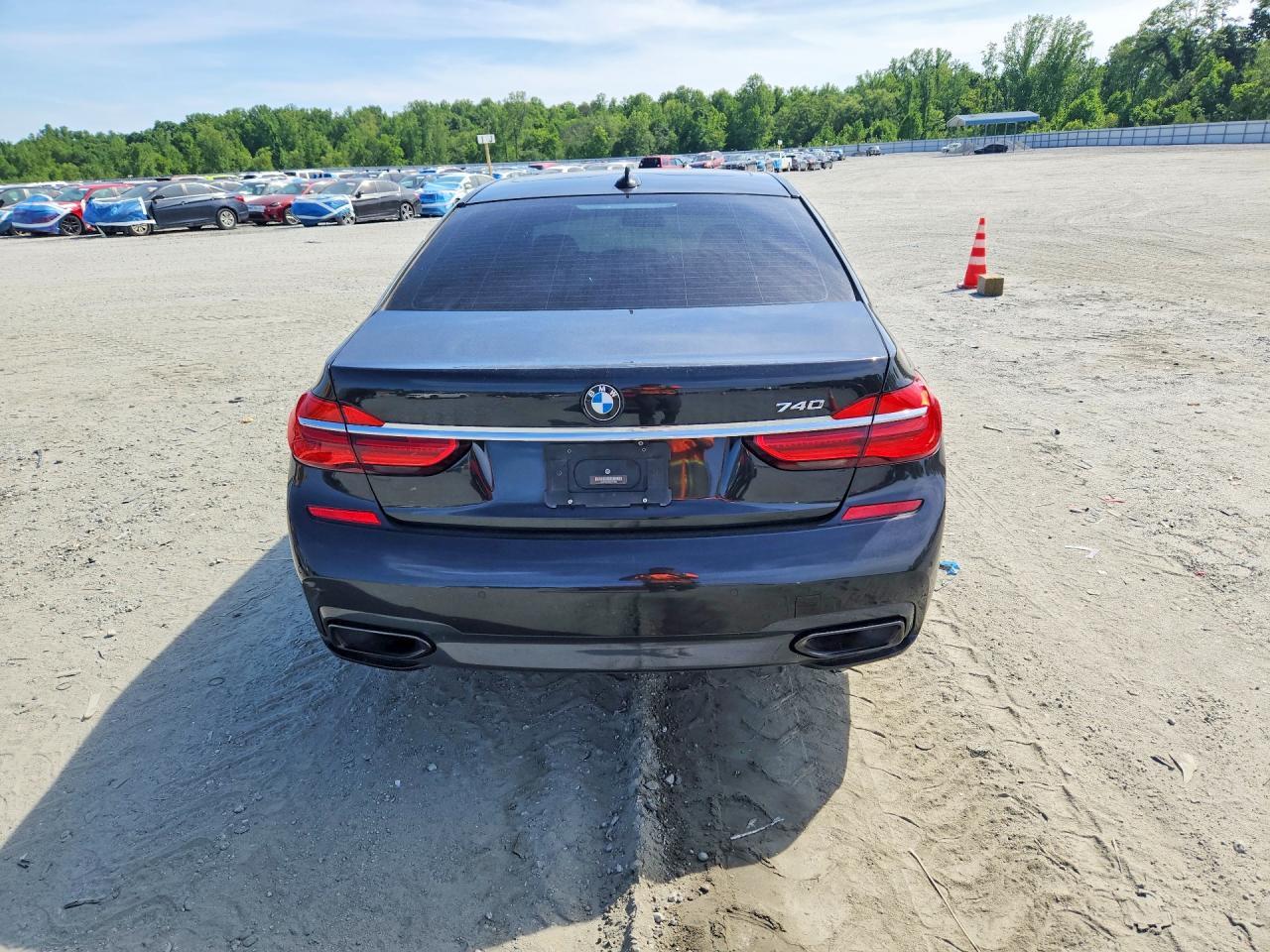 2017 BMW 740 I - Image 6