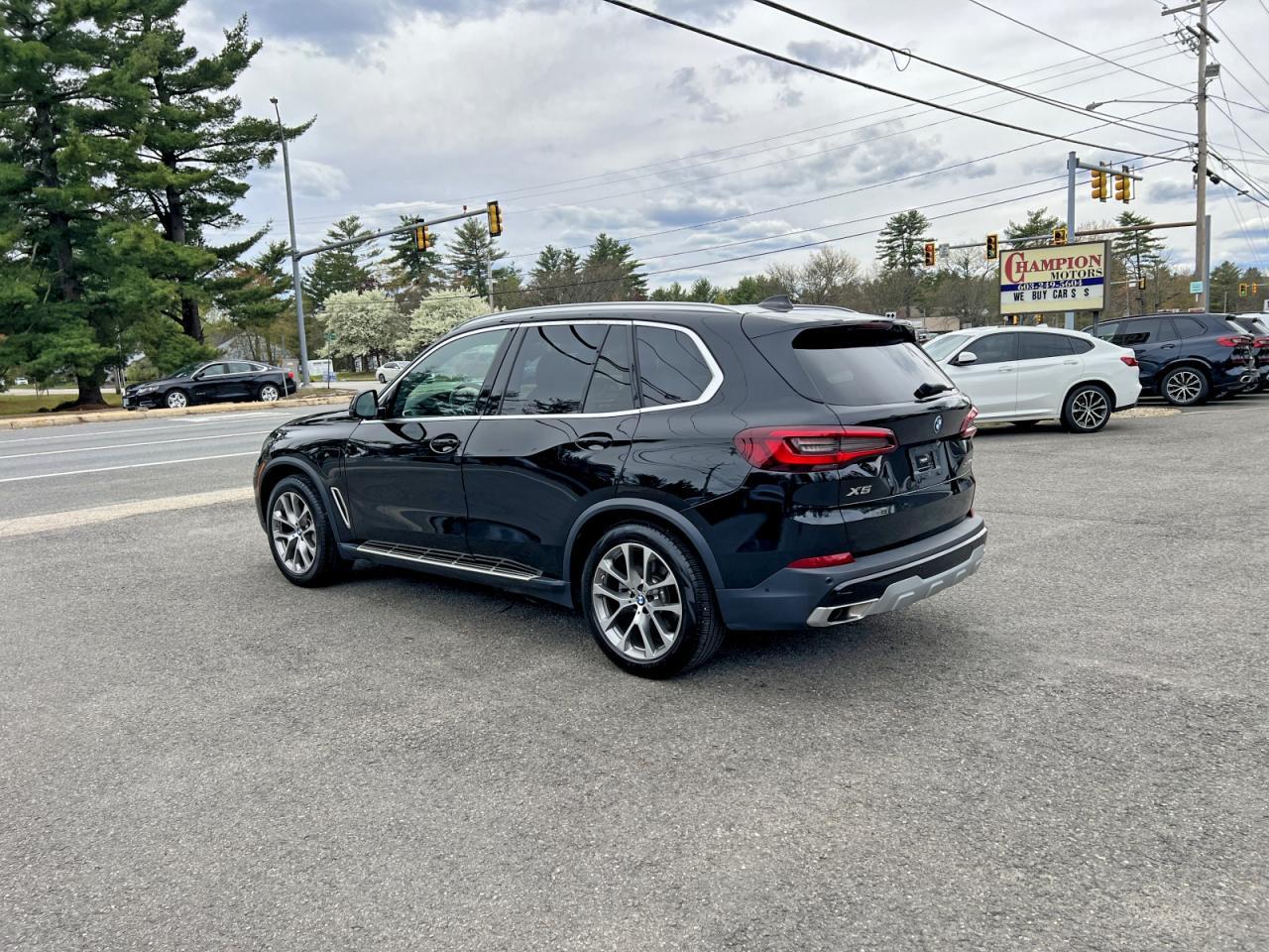 2023 BMW X5 xDrive45E - Фото 3