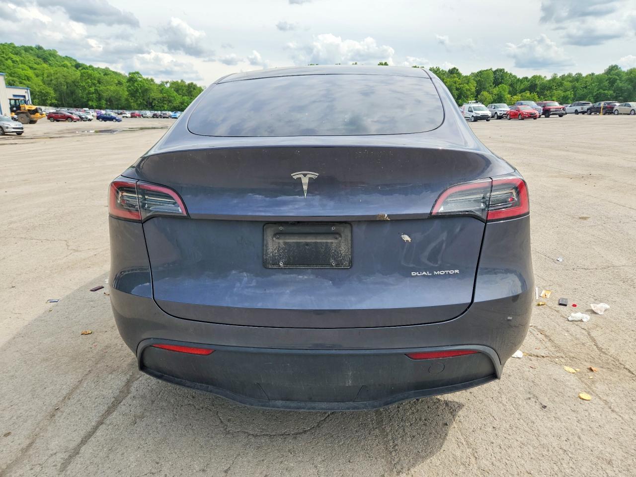 2023 Tesla Model Y - Фото 6