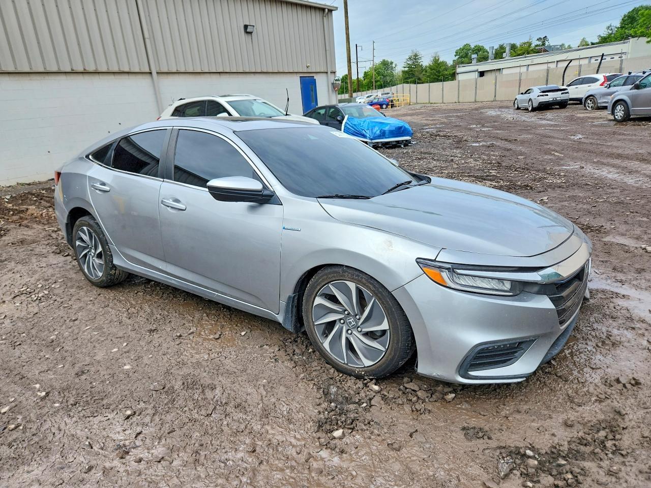 2019 Honda Insight Touring - Image 4