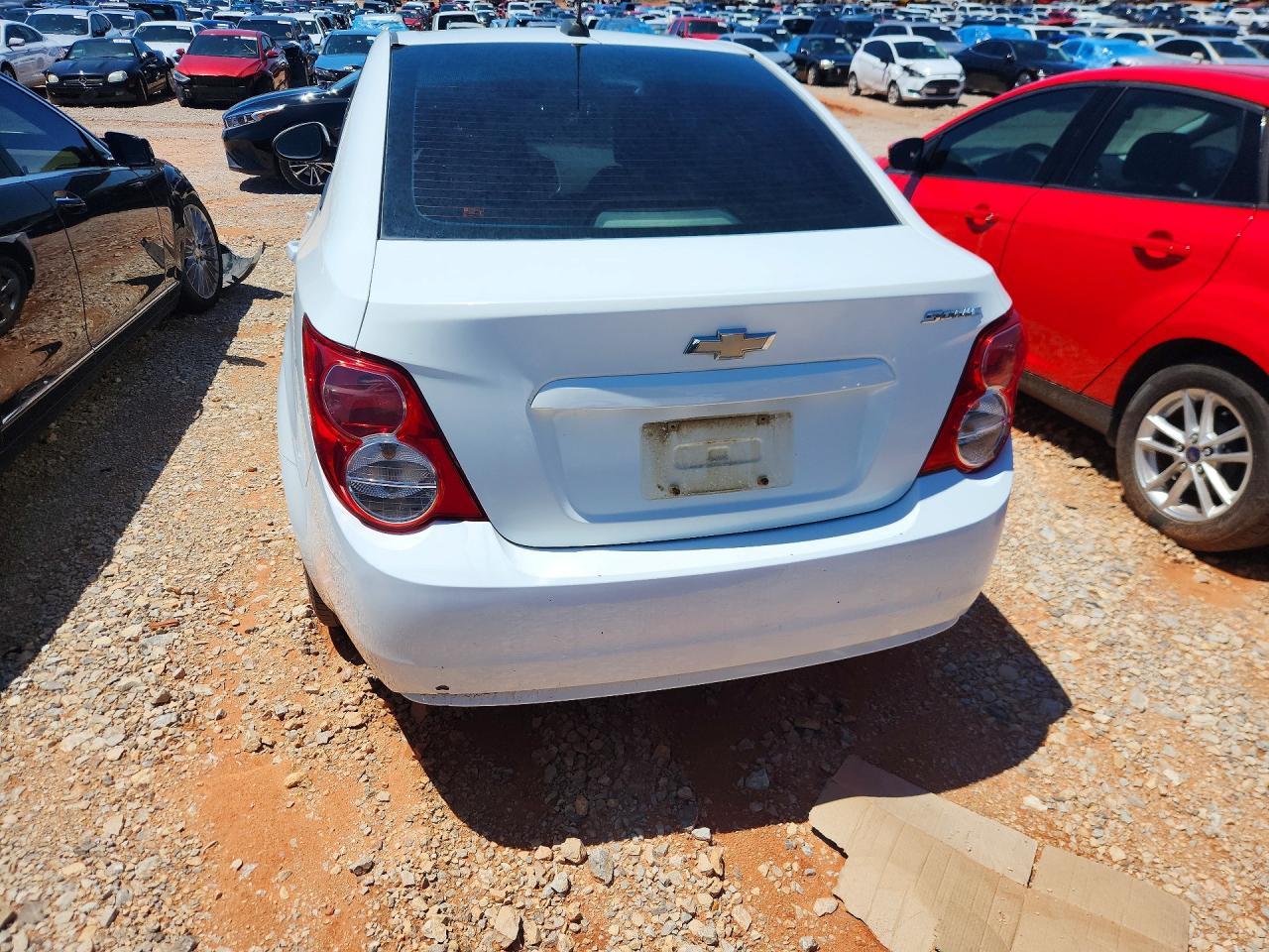 2016 Chevrolet Sonic Ls - Фото 6