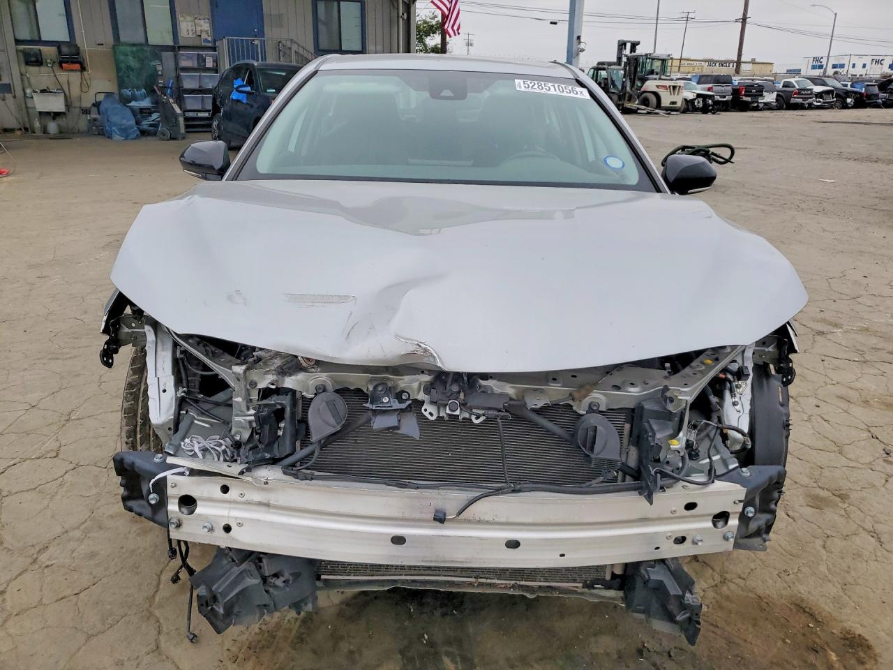 2024 Toyota Camry Se - Фото 5