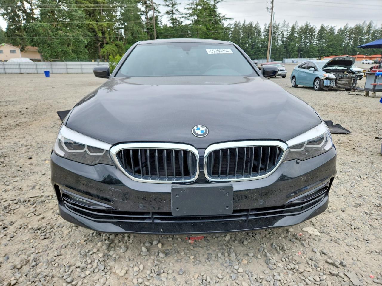 2017 BMW 530 Xi - Фото 5