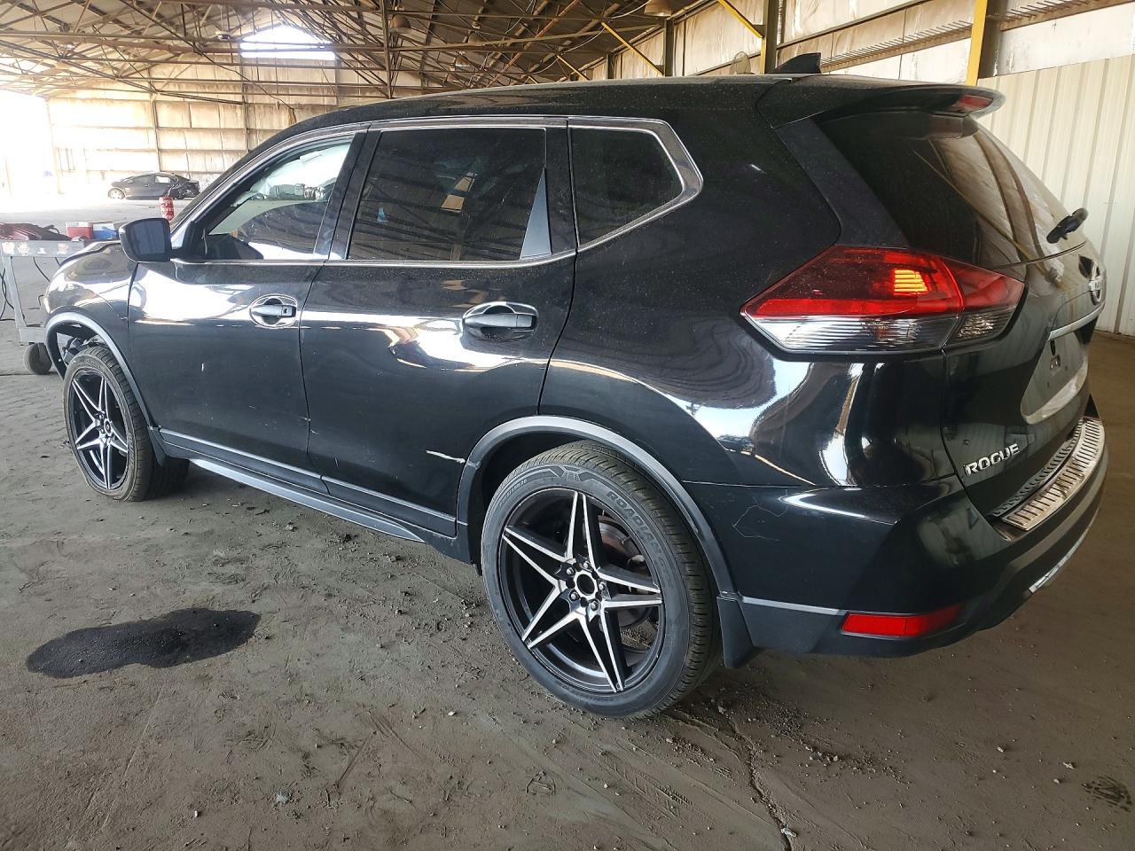 2019 Nissan Rogue S - Фото 2