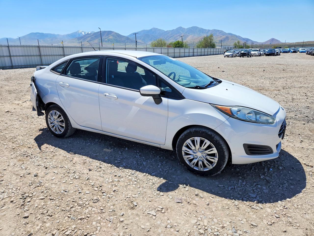 2014 Ford Fiesta S - Image 4