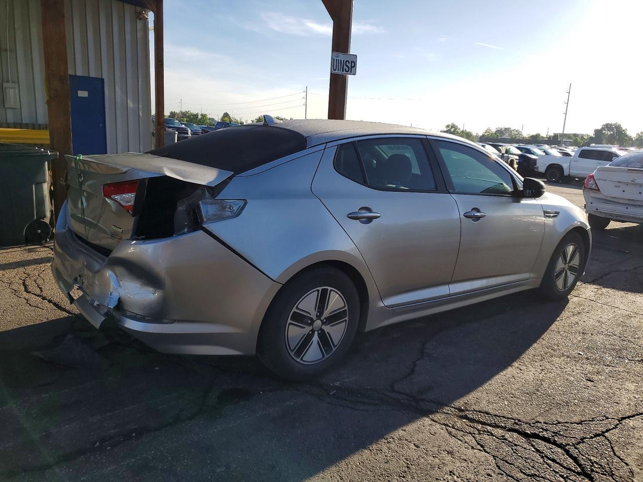 2011 Kia Optima Hybrid - Фото 3