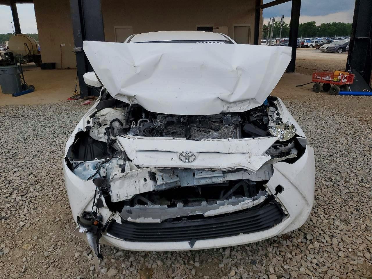 2018 Toyota Yaris Ia Base - Image 5