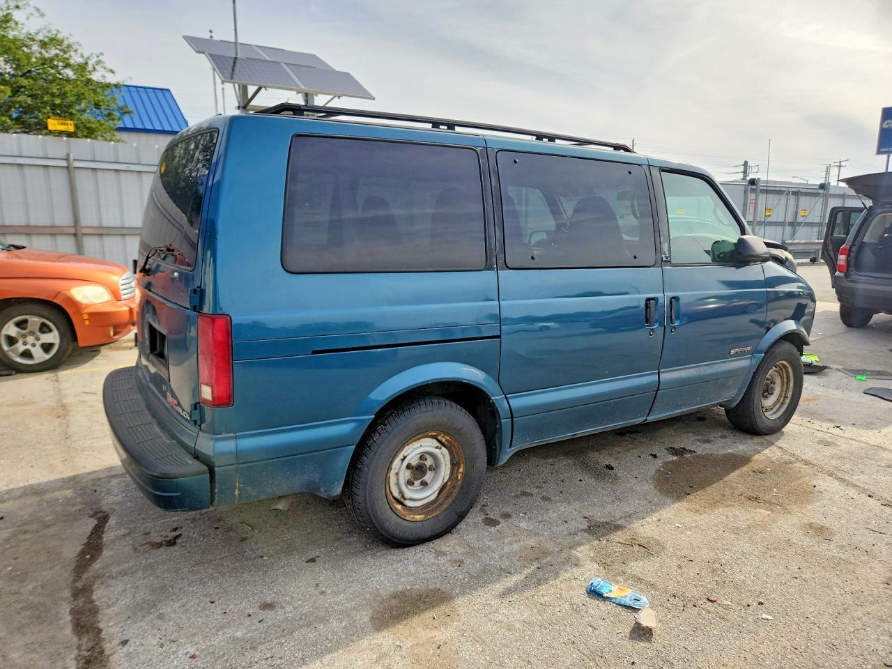 1996 GMC Safari Xt - Фото 3