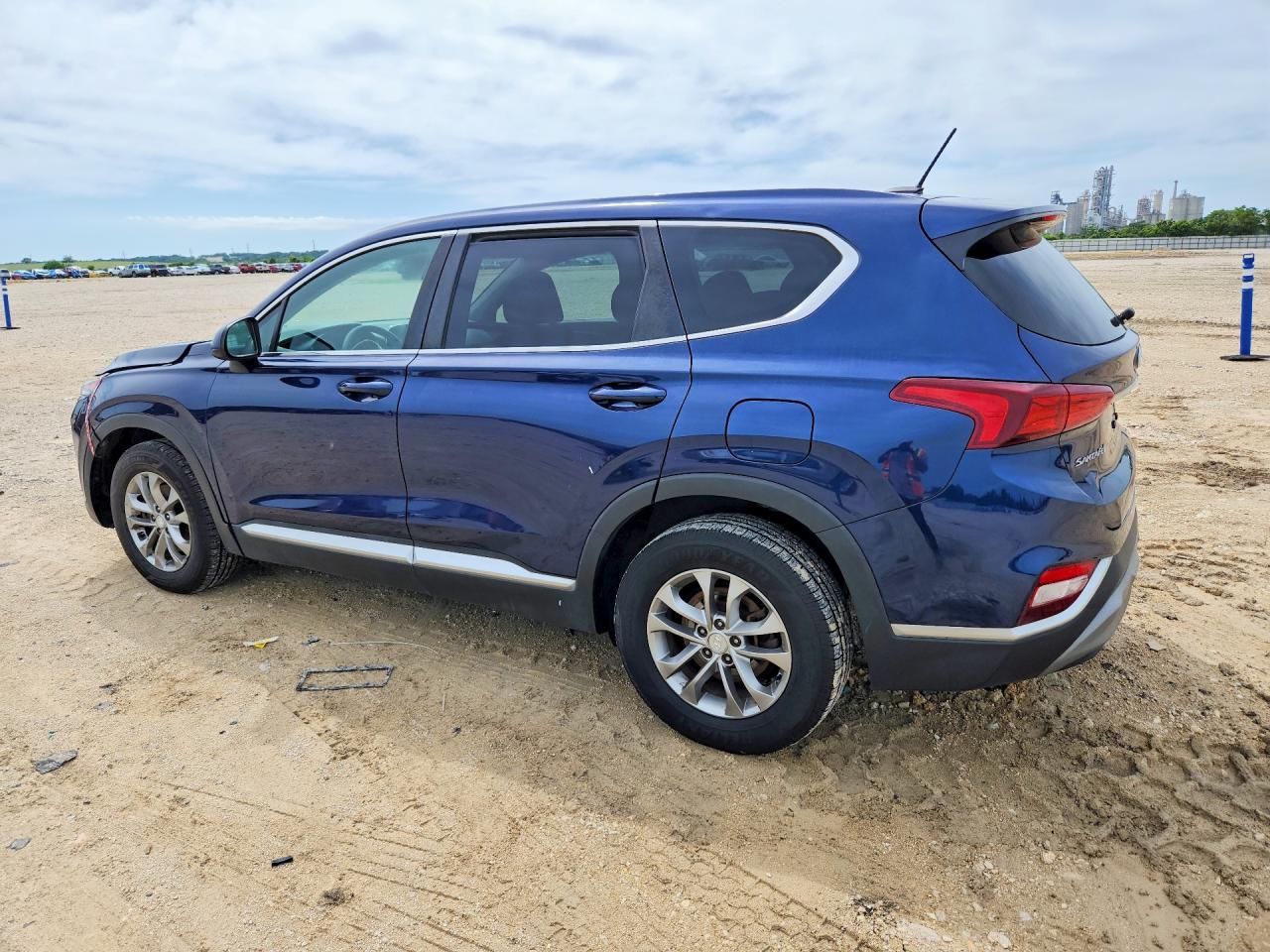2019 Hyundai Santa Fe Se - Фото 2