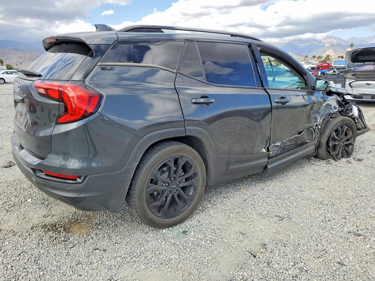 2021 GMC Terrain Slt - Фото 3