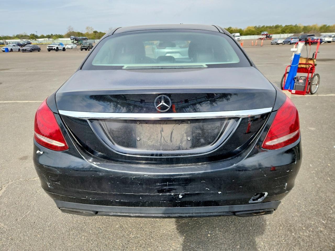 2015 Mercedes-Benz C 300 4Matic - Фото 6