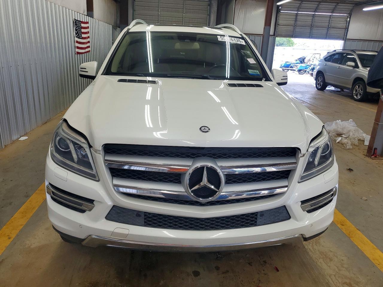 2016 Mercedes-Benz Gl 450 4Matic - Image 5