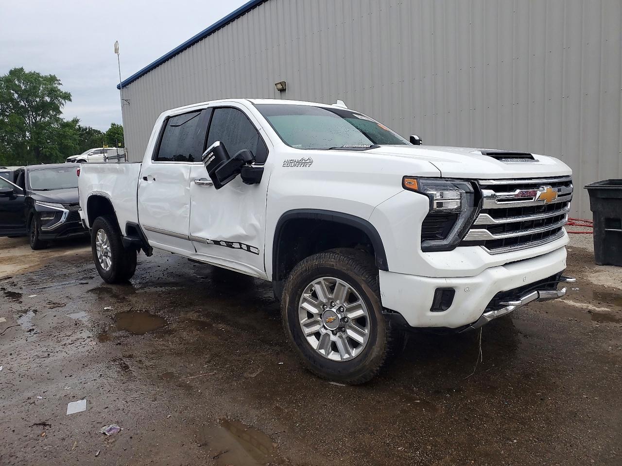 2024 Chevrolet Silverado K2500 High Country - Image 4