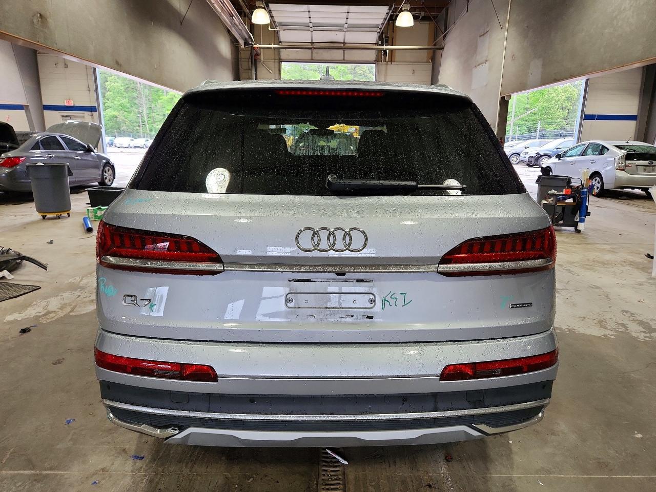 2022 Audi Q7 Premium - Фото 6