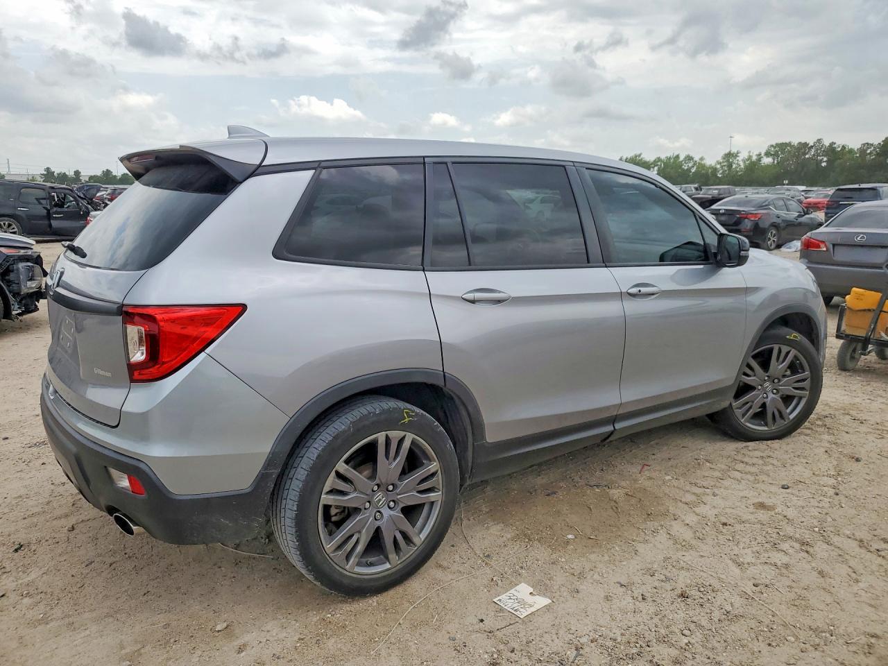 2021 Honda Passport Exl - Image 3
