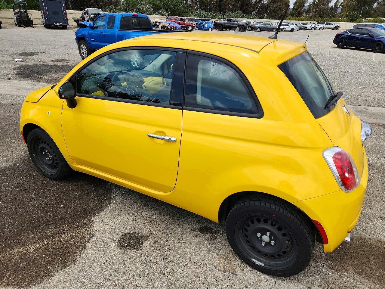 2015 Fiat 500 Pop - Image 2