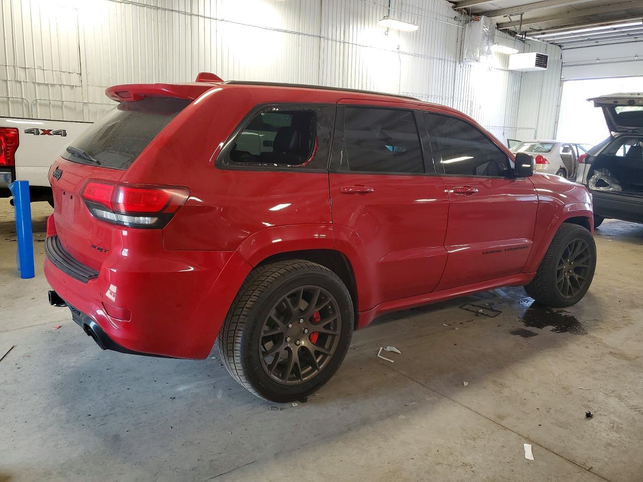 2020 Jeep Grand Cherokee Srt-8 - Фото 3