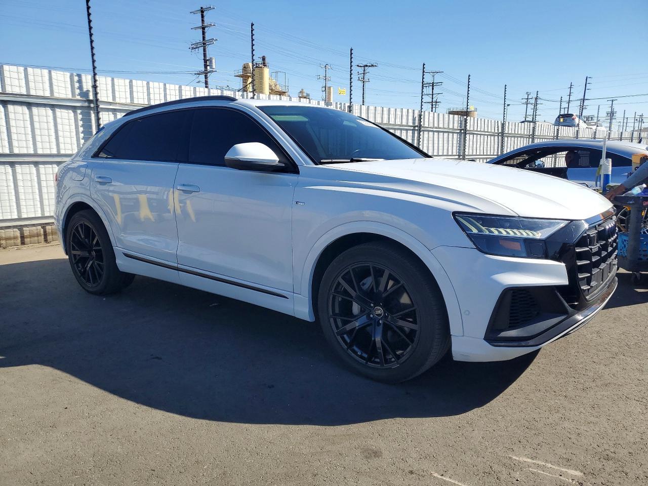 2023 Audi Q8 Prestige - Image 4