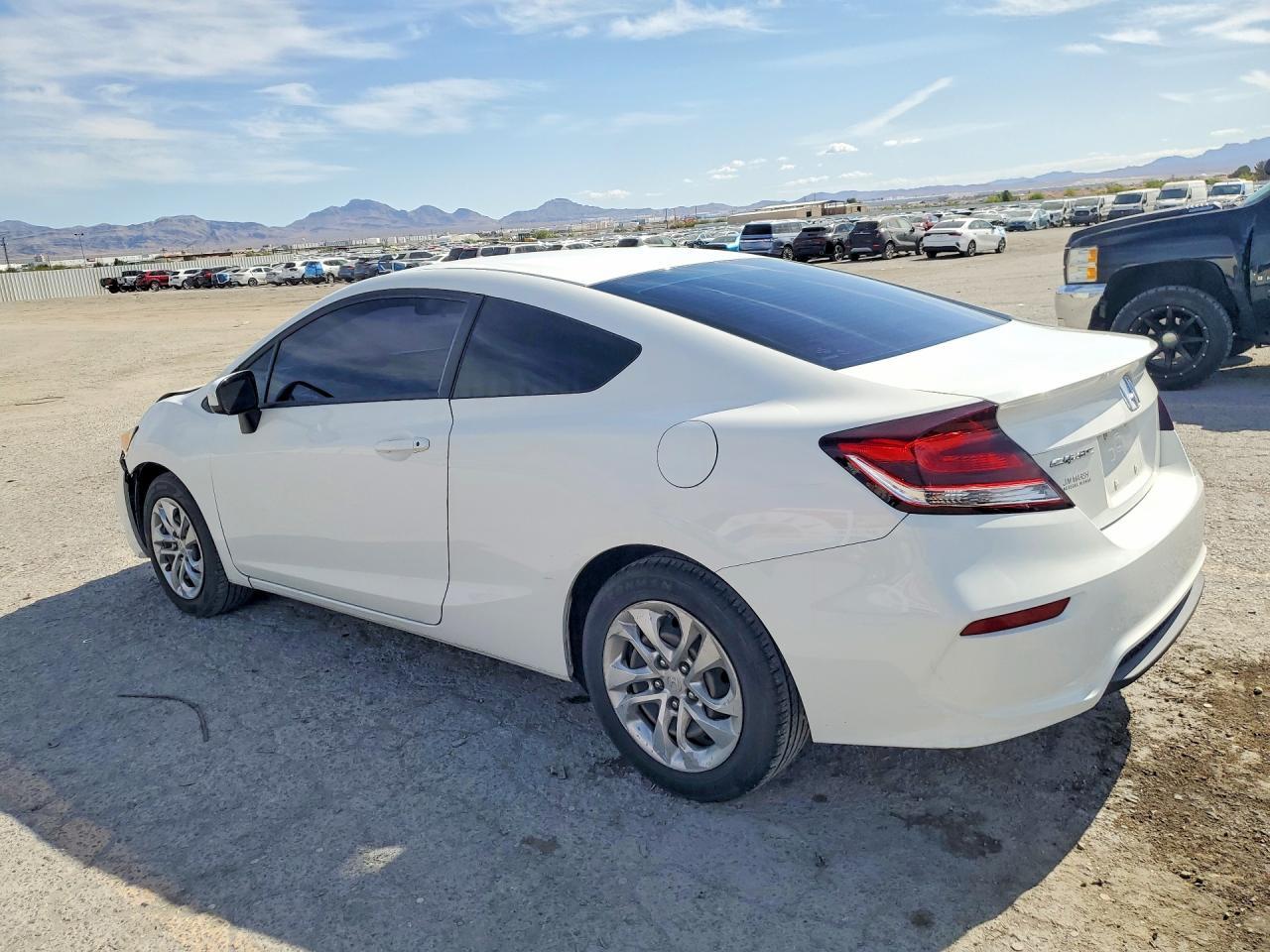 2015 Honda Civic Lx - Фото 2