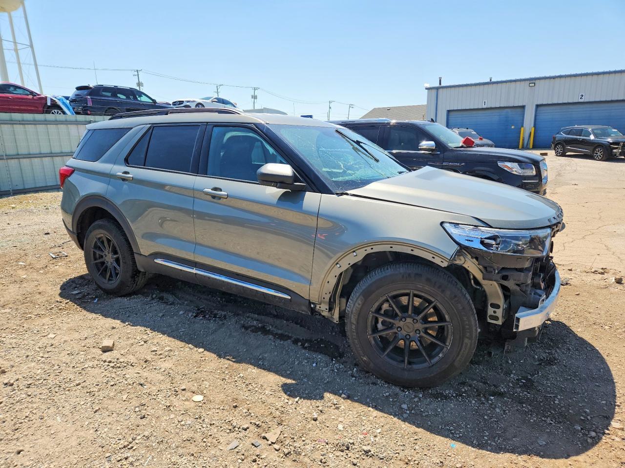 2020 Ford Explorer Xlt - Image 4