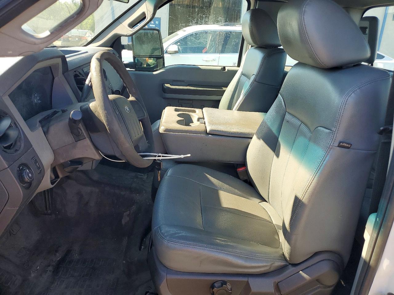 2015 Ford F250 Super Duty - Image 7