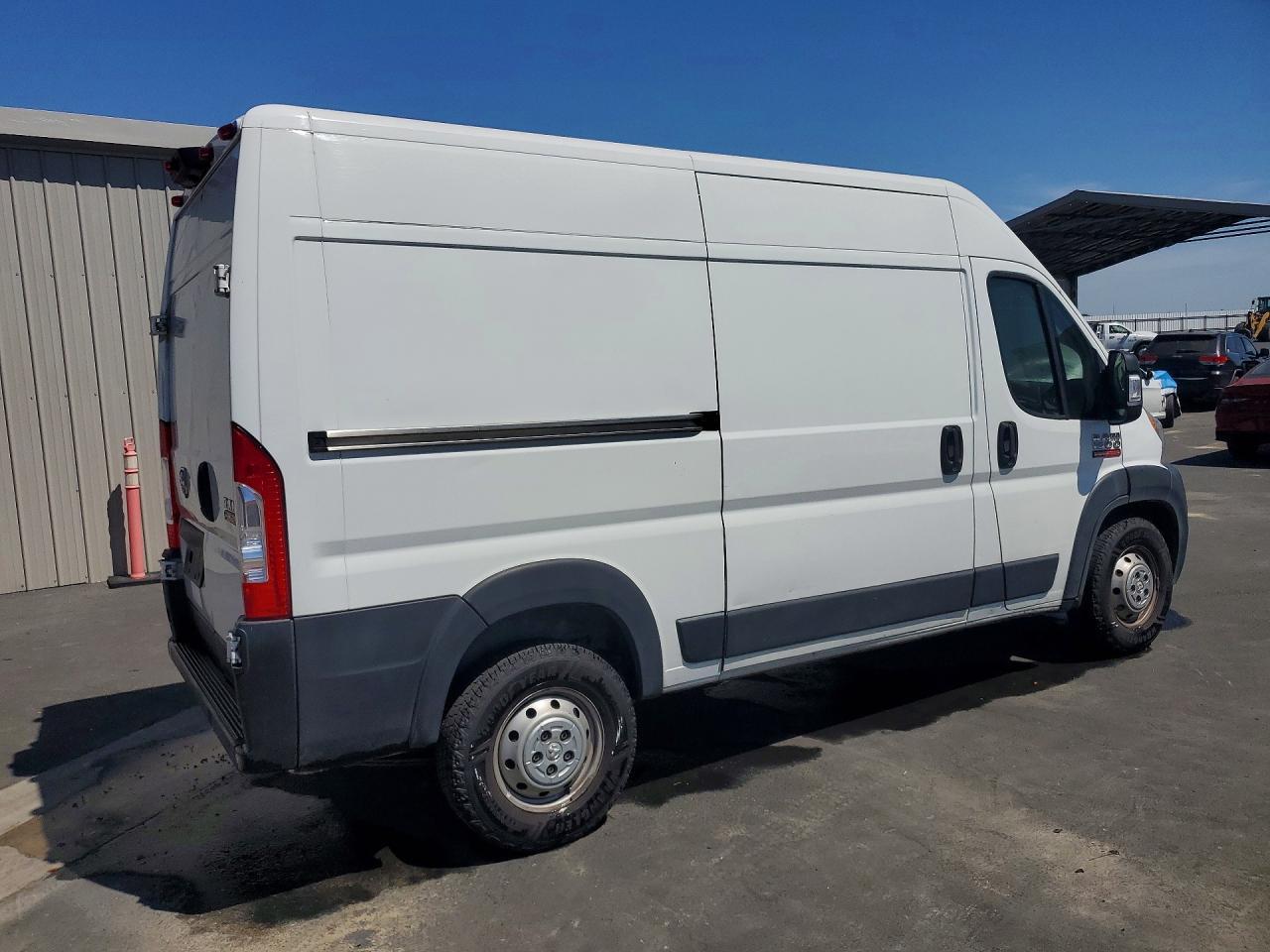 2020 Ram Promaster 1500 Cargo - Image 3