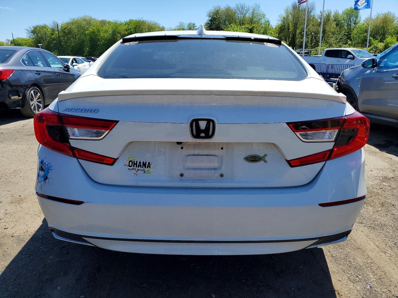 2020 Honda Accord Lx - Image 6