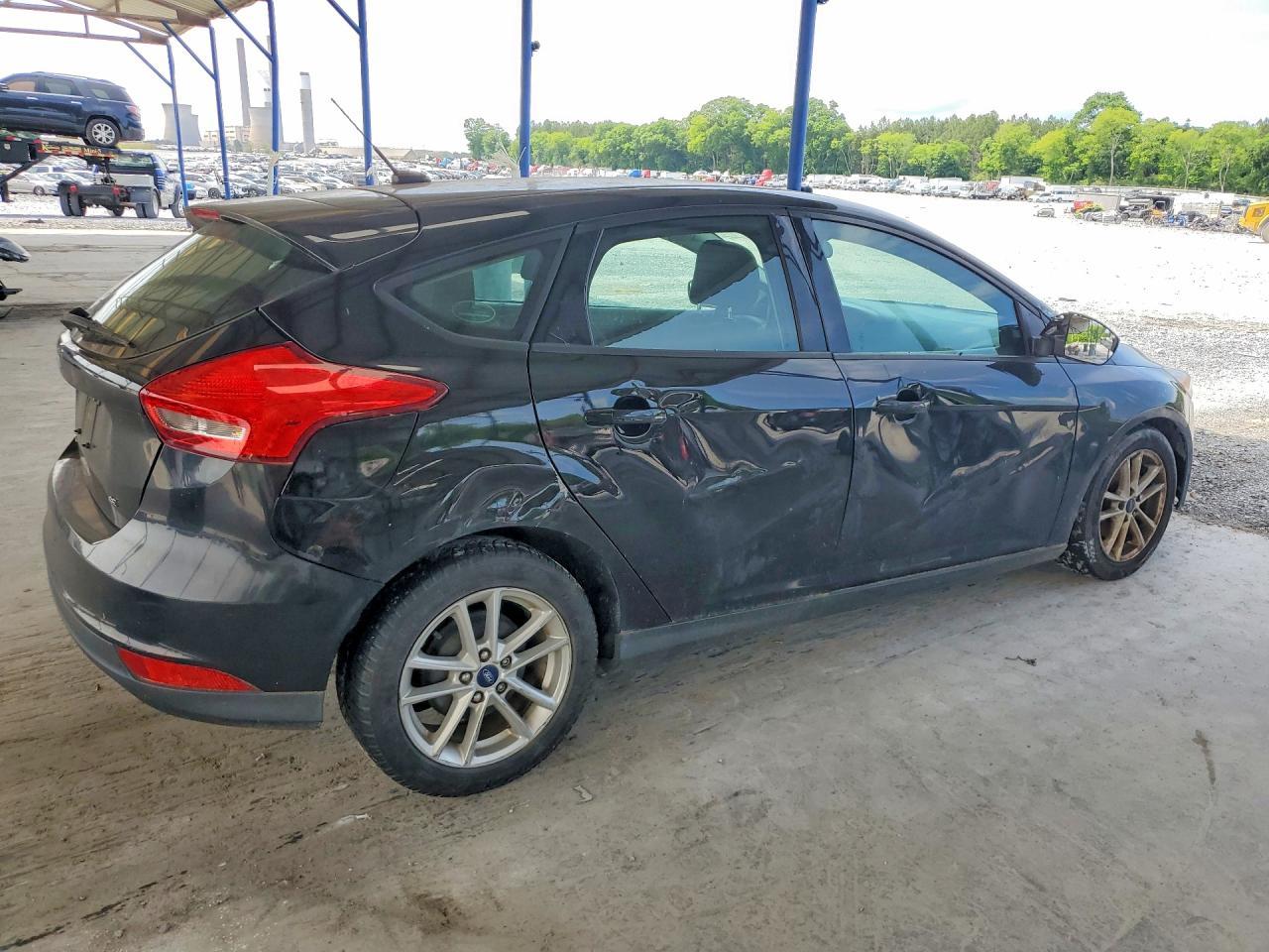 2017 Ford Focus Se - Фото 3