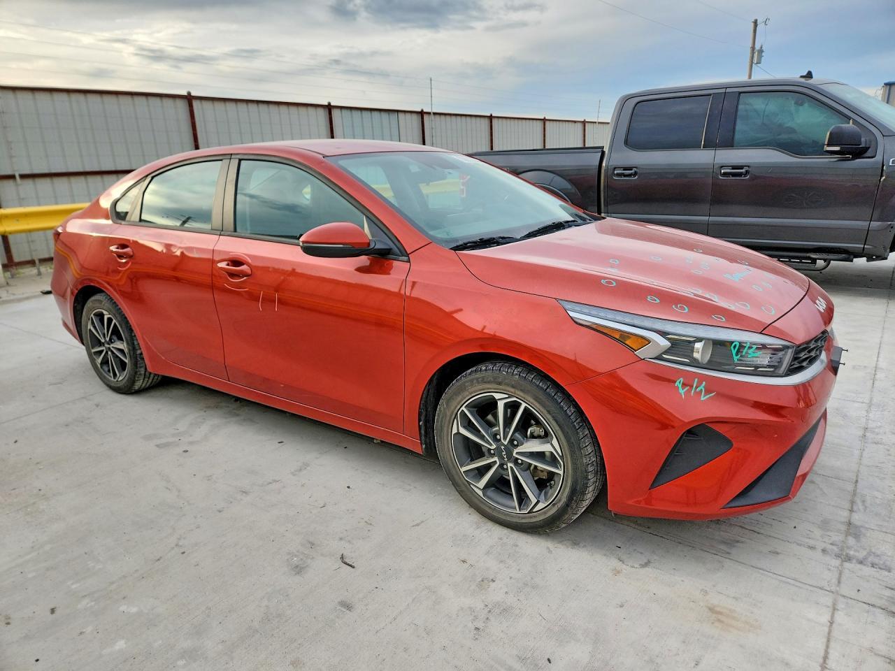 2022 Kia Forte - Фото 4