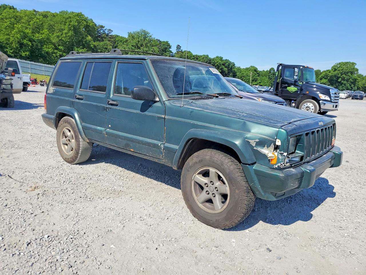 1999 Jeep Cherokee Sport - Image 4