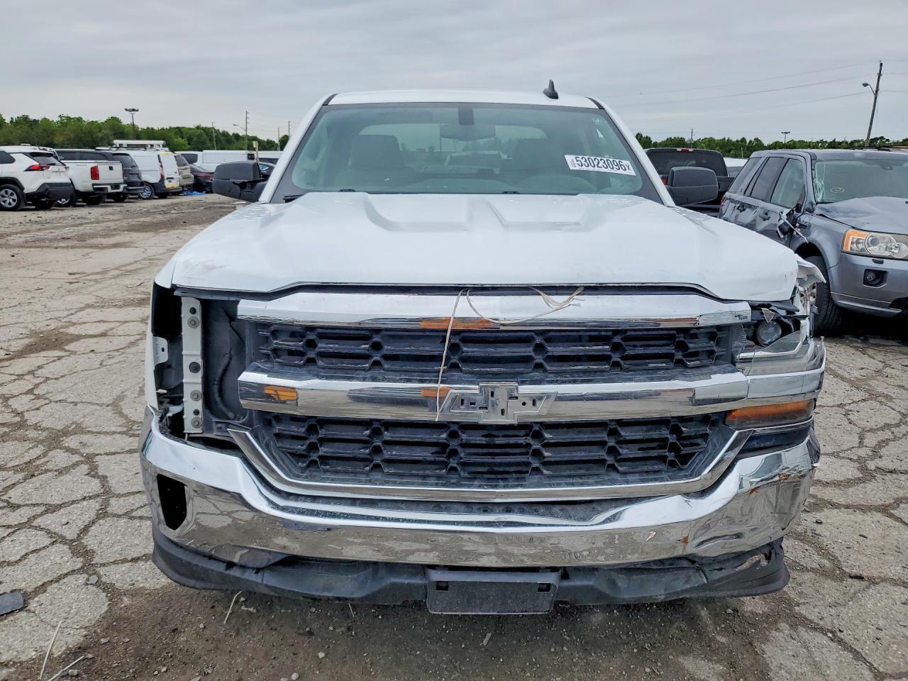 2017 Chevrolet Silverado K1500 - Фото 5